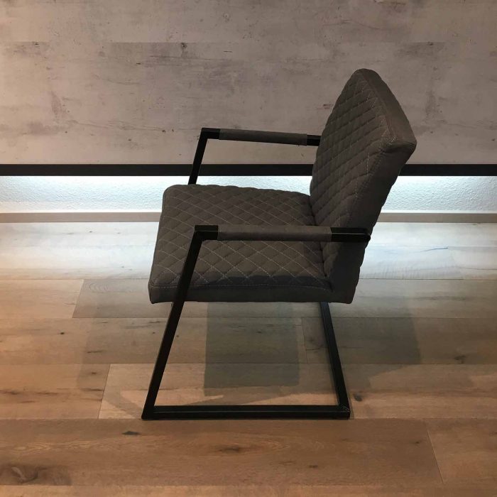 Stühle aus der Ausstellung | Holzland Verbeek